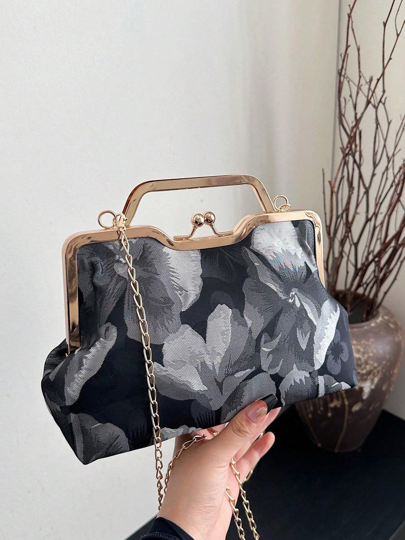 Retro Small Square Bag Handbag Crossbody Bag Cheongsam Leisure Bag Lip Clip Bag