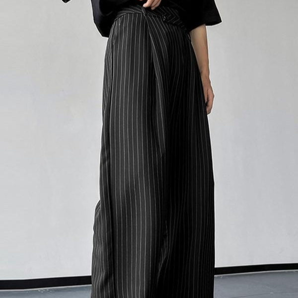 Men's Vertical Striped Pleated Casual Trousers