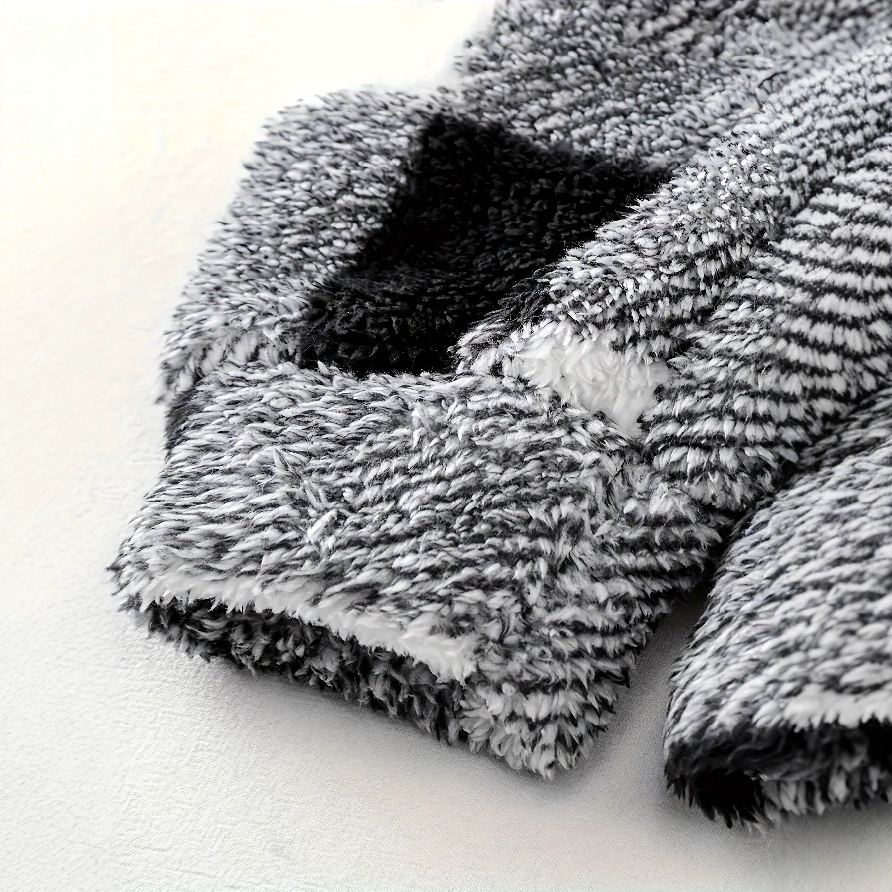 European And American Autumn And Winter Plaid Pattern Imitation Fur Men's Break